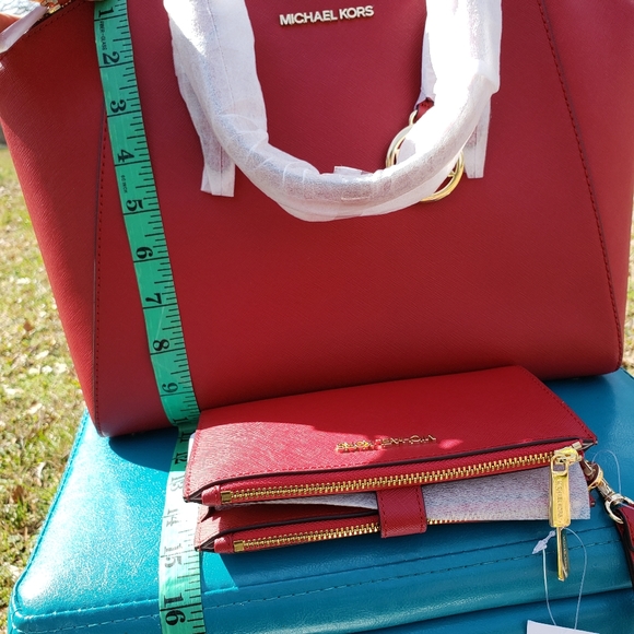 Michael kors large Ciara satchel and wallet - Picture 7 of 8
